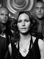 Schwedenrock-Beef: The Cardigans verklagen The Hives