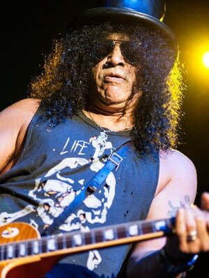 Slash: Blues-Album mit AC/DC-Sänger Brian Johnson