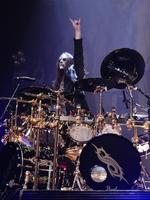 Slipknot: Drummer Joey liegt im Krankenhaus