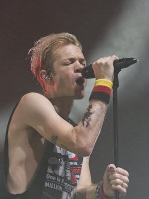 Sum 41: Deryck Whibley wirft Ex-Manager Missbrauch vor
