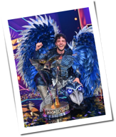 The Masked Singer: Luca H&auml;nni gewinnt Staffel acht