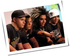 Tokio Hotel: Blonde Str&auml;hnchen und Pimpkette