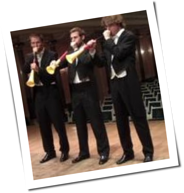 Tr&ouml;ten-Konzert: Brahms und Ravel auf der Vuvuzela