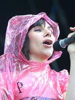 Vorchecking: Neues von PJ Harvey und Lena