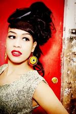 Vorchecking: Rebecca Ferguson&comma; Alabama Shakes