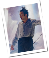 Wegen Kuss und Rede: The 1975 sorgen f&uuml;r Festivalabbruch