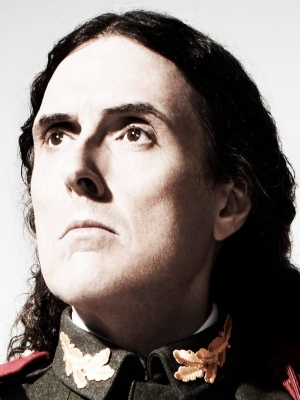 Weird Al: Acht neue Videos vom Meister