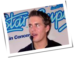 World Idol: Alexander blamiert sich