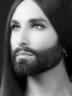 #free ESC: Conchita Wurst moderiert Raabs Show