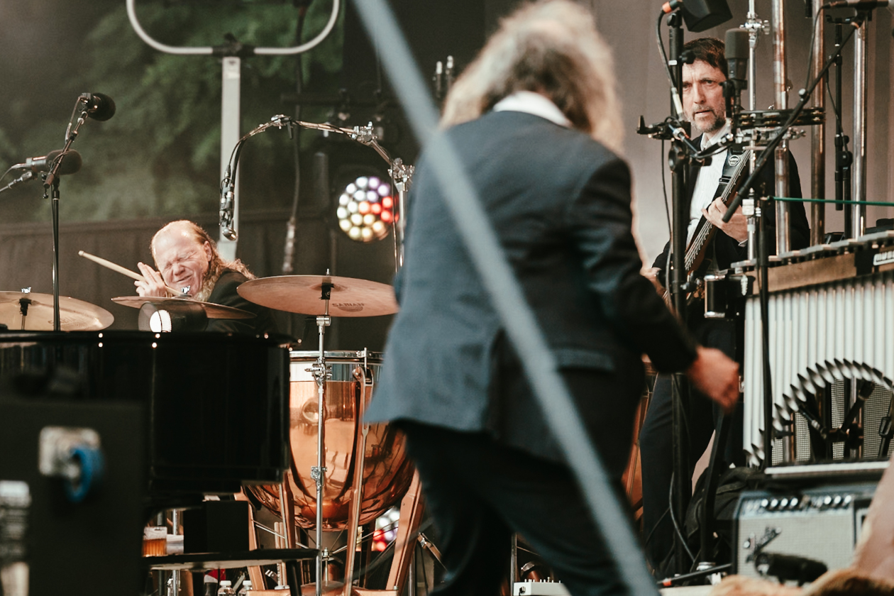 Schuld, Erlösung, Gewalt, Liebe und Tod. Ein Konzert von Nick Cave &amp; The Bad Seeds vergisst man nicht. – The Bad Seeds.