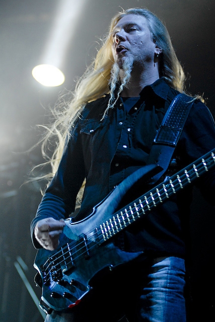 Vor 9000 Fans zeigten Nightwish eine Show der Superlative – 