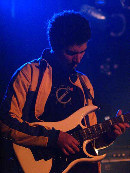 Am 11. Mai 2008 feiert Nneka ihren Tour-Auftakt im "Salzhaus" Winterthur. – 