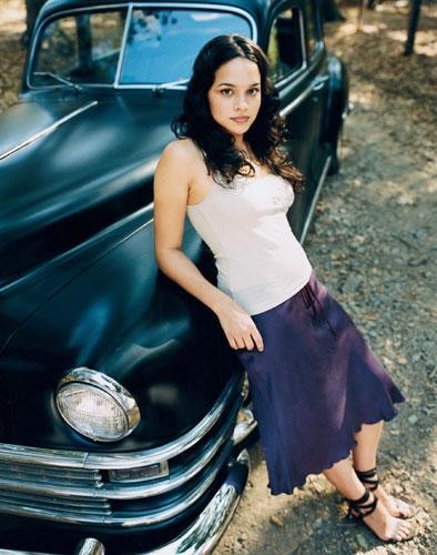 Norah Jones – Das Fräuleinwunder mit den acht Grammys im Portrait. – Autos? Ja bitte.