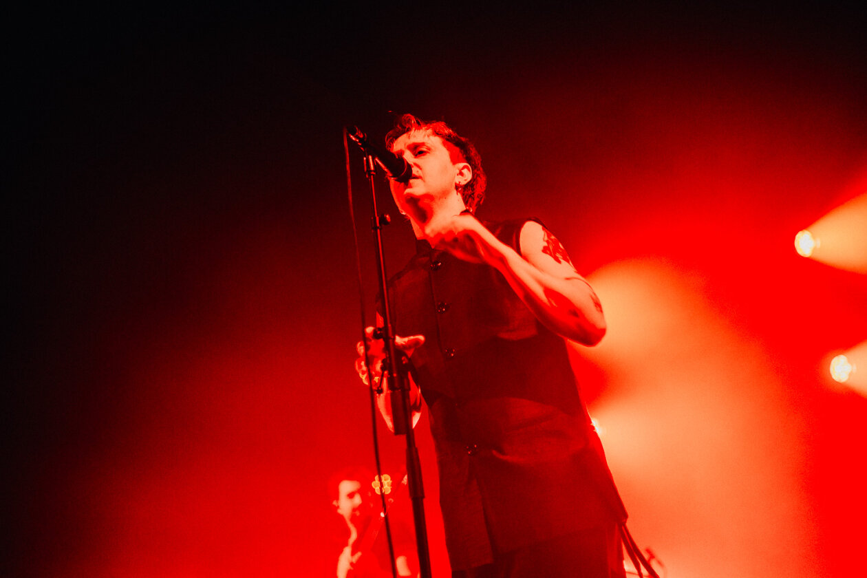 Nothing But Thieves – Hit um Hit aus England: die Tour zum fulminanten vierten Album " Dead Club City". – Conor Mason.