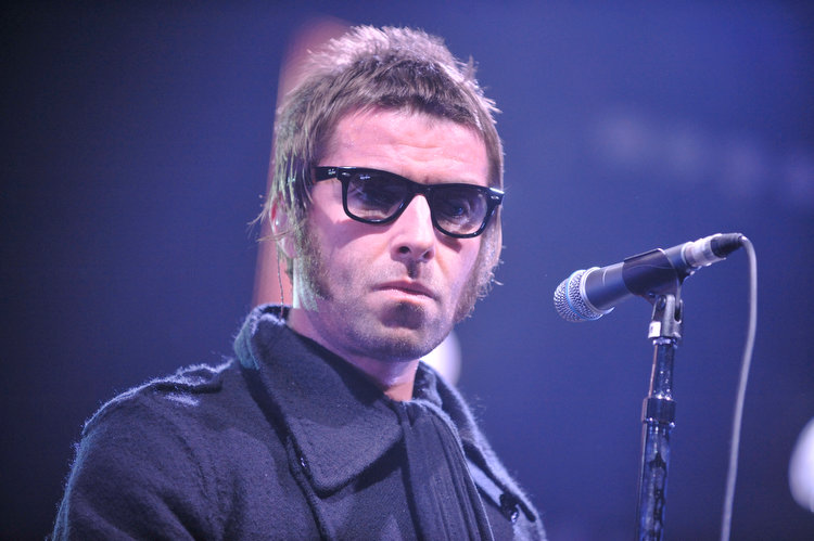 Oasis – Oasis live in Düsseldorf