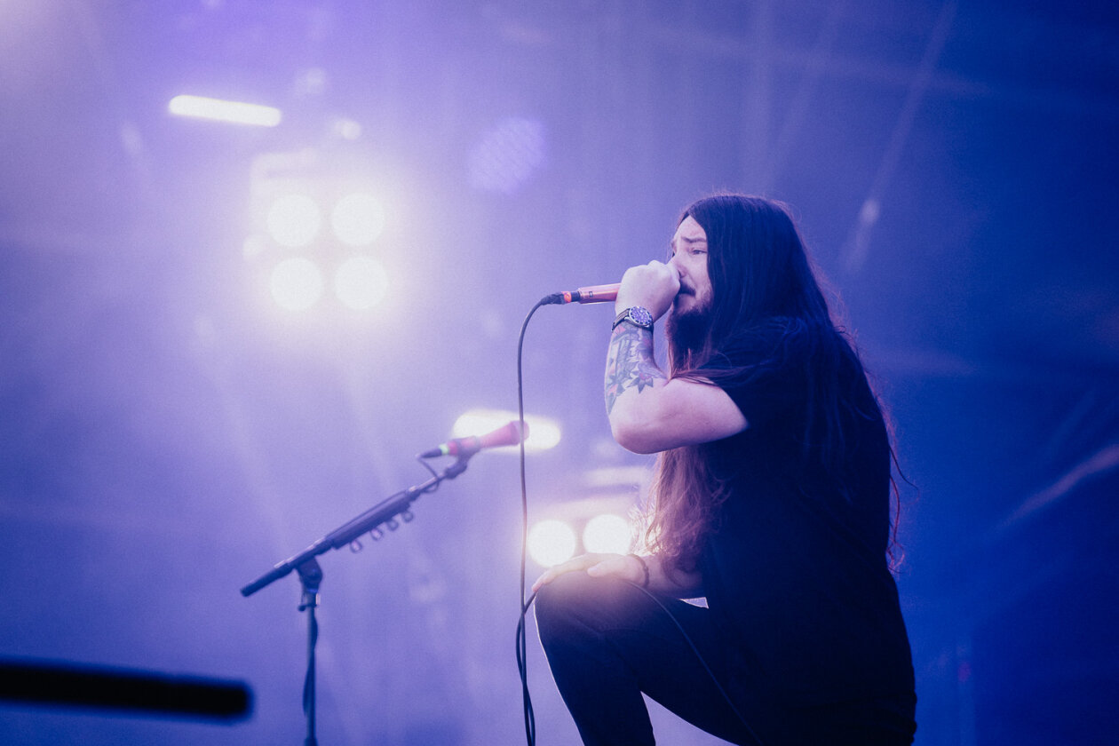 Am Samstag boomte der Metal auf der Mandora Stage. Vorne mit dabei: die US-Band aus Kalifornien. – Of Mice & Men.