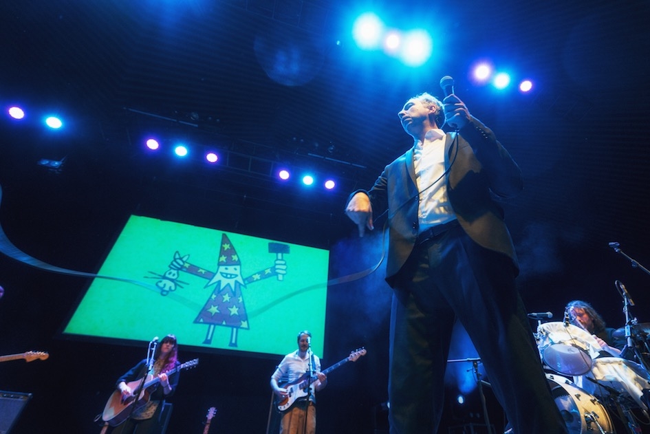 Olli ist Rock'n'Roll, oder? Definitely! – Olli Schulz und Band.
