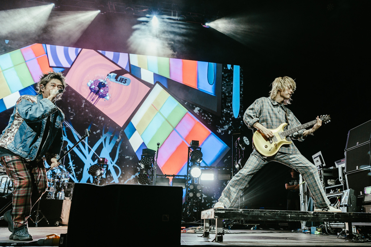 Die J-Rock-Stars aus Tokio begeistern die Hauptstadt. – One OK Rock.