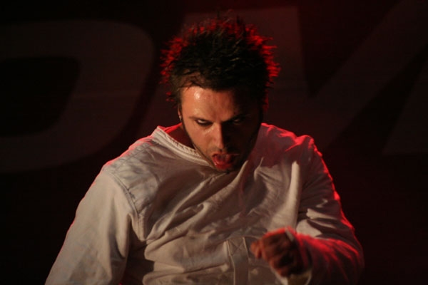 Oomph! waren als Co-Headliner auf dem Summer Breeze durchaus umstrittten. – 