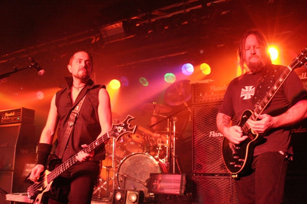 Overkill – Der Hauptgang der Schlachtplatte des Killfest. – D.D. Verni & David Linsk