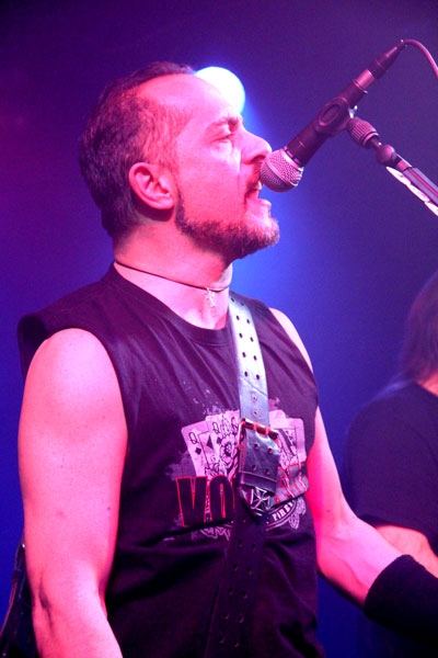 Overkill – Die New Yorker sind live nach wie vor eine Macht! – D.D. Verni
