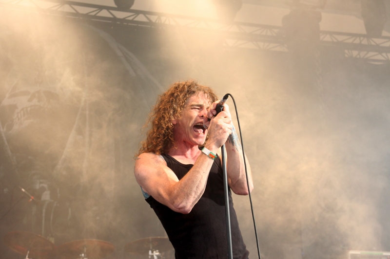Der heimliche Headliner: Overkill – Bobby Blitz