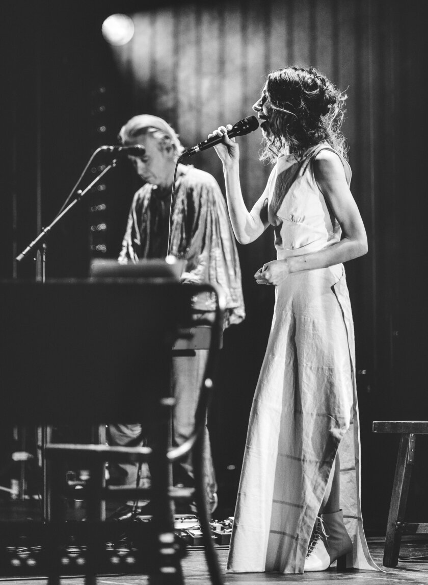 PJ Harvey – PJ Harvey.