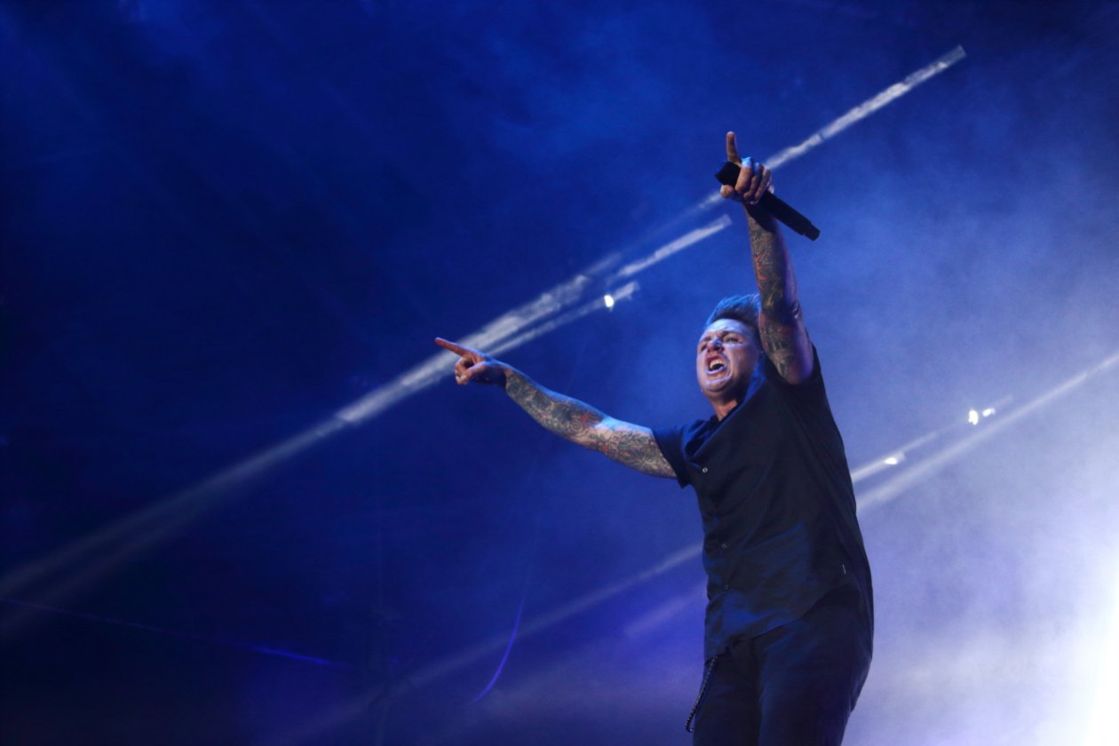 Papa Roach – Coby und Co. auf "Crooked Teeth"-Tour mit Callejon und De Staat. – Between Angels And Insects.