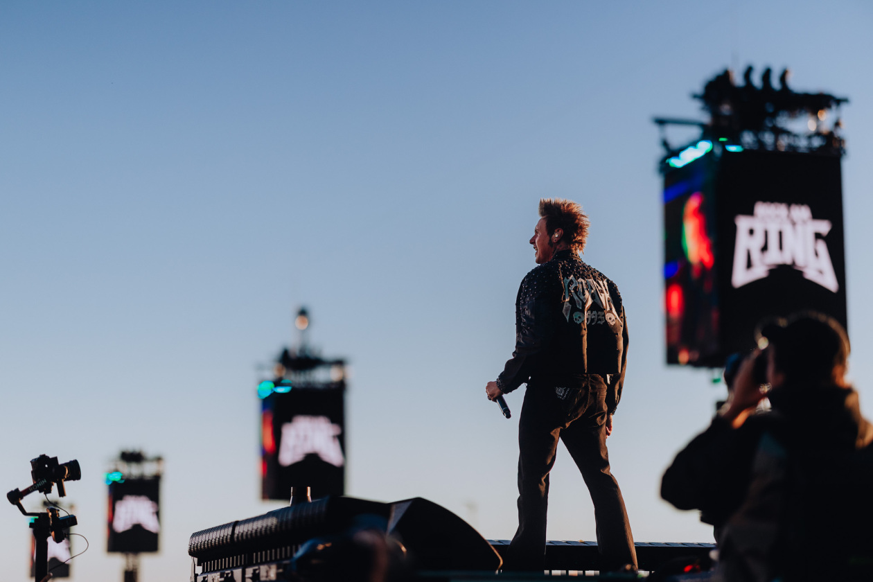 Deftones – 