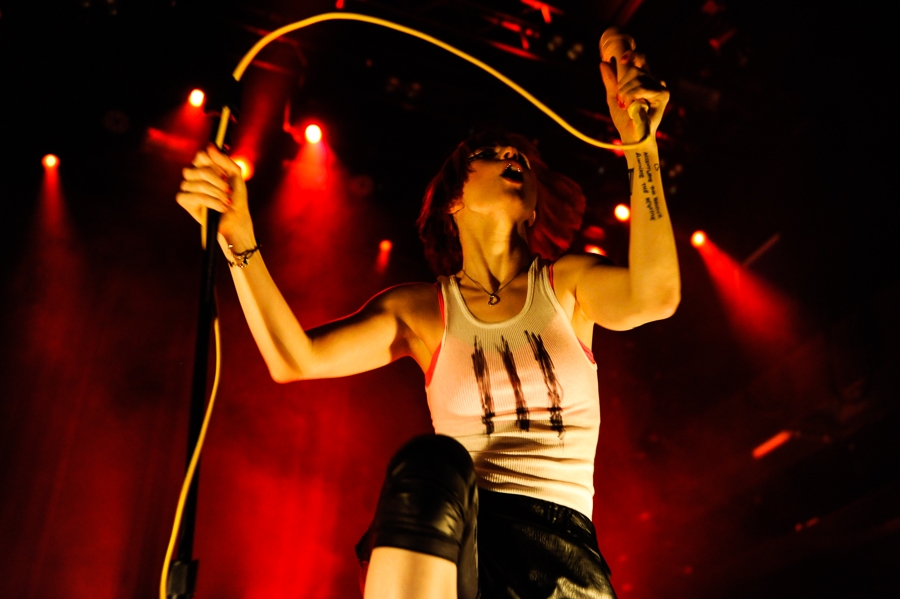 Paramore – Punkpop-Singalongs mit Hayleys Crew. – 