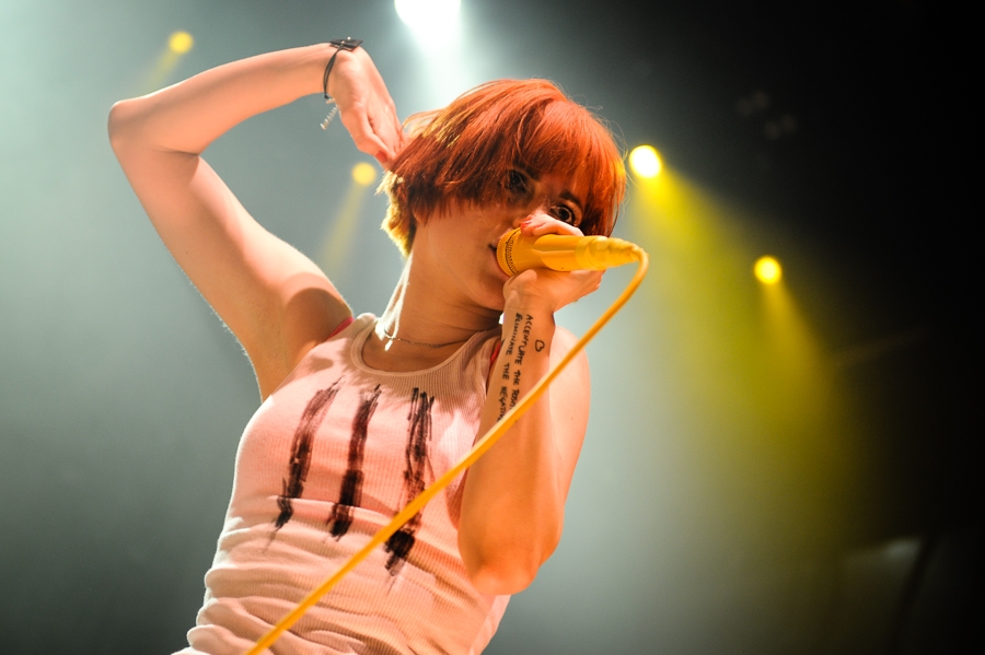 Paramore – Punkpop-Singalongs mit Hayleys Crew. – 
