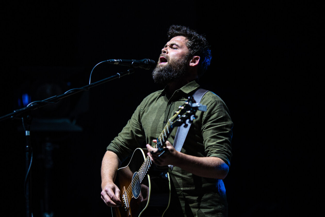 Als Support für George Ezra unterwegs. – Passenger.