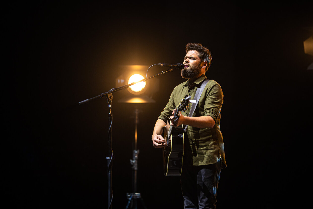 Als Support für George Ezra unterwegs. – Passenger.