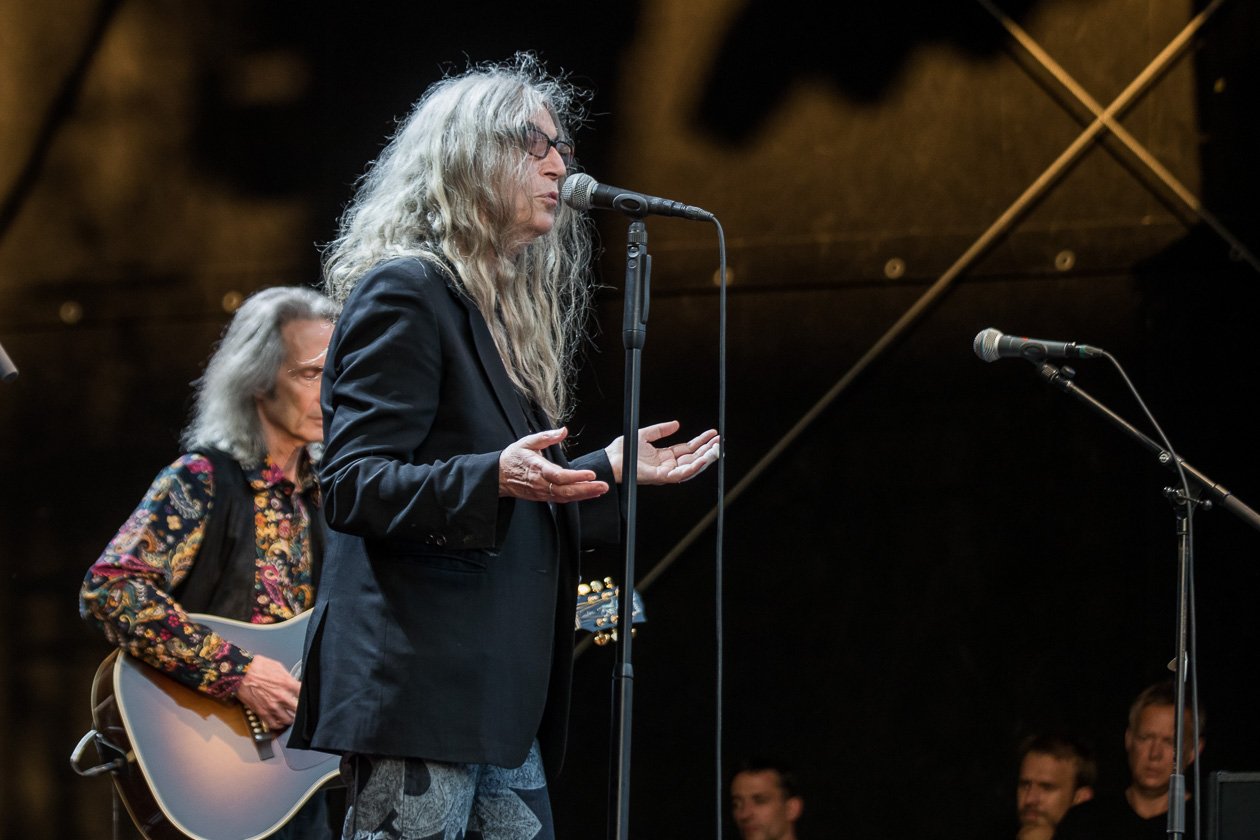 Eine Musiklegende direkt am Dom. – Patti Smith.