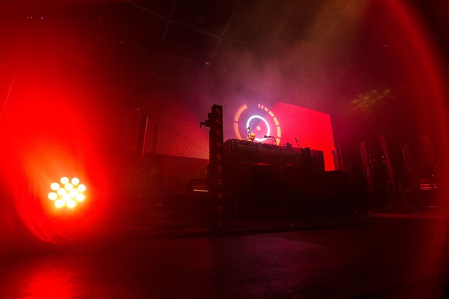 Techno live: Partyalarm im Velodrom. – Paul Kalkbrenner.