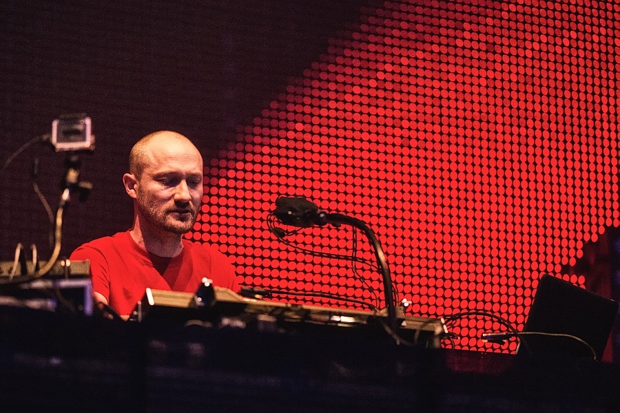 Techno live: Partyalarm im Velodrom. – Paul Kalkbrenner.