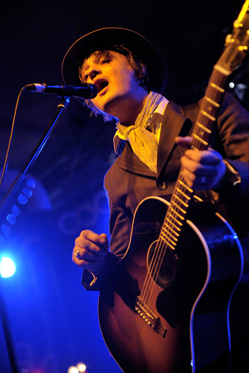 Peter Doherty, immer zu spät und meistens gut - Köln im November 2009. – ... "Peter" gerufen werden möchte.