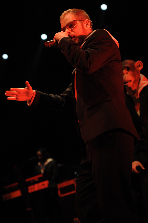 Affentheater im Kölner Palladium: Peter Fox auf Tour – ... der angesagteste Affe zur Zeit.