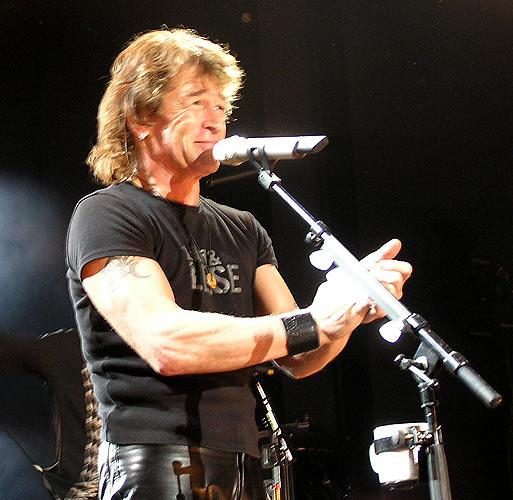 Peter Maffay – Enthusiasmus pur beim Konzert im Züricher Volkshaus. – 