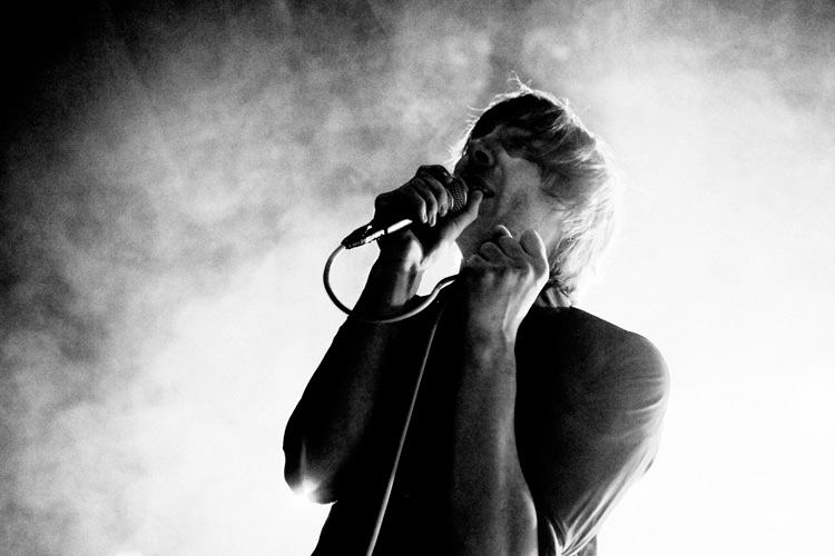 Phoenix in Köln? Knallvolle Halle. – Phoenix live in Köln.