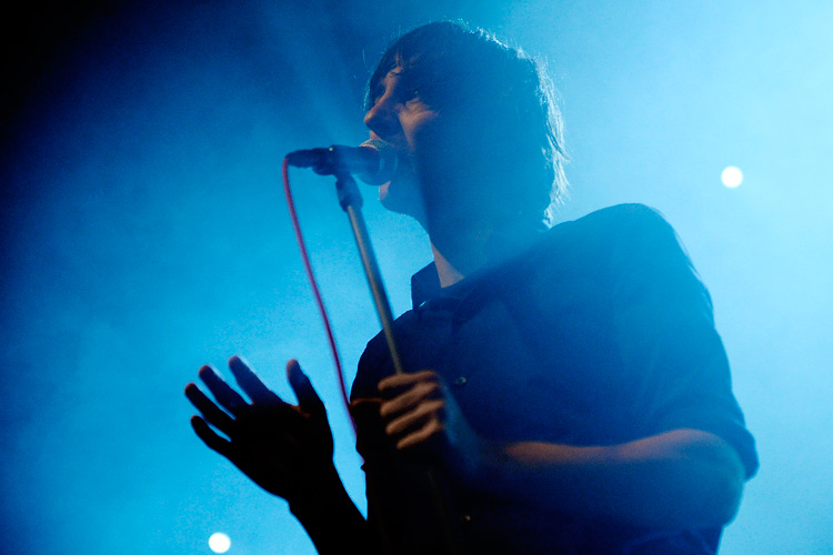Phoenix in Köln? Knallvolle Halle. – Mit "Lisztomania" starten die Franzosen furios ...