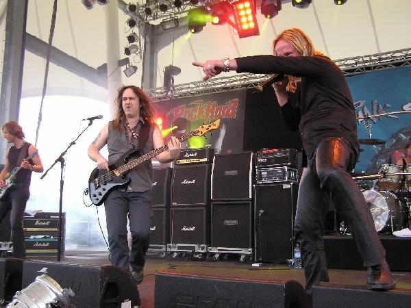 Pink Cream 69 scheinen aus dem Tief wieder heraus zu sein und rocken wie eh und je. – 
