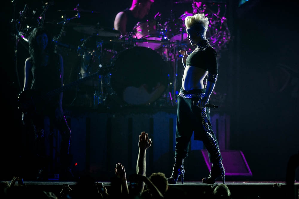 Pink live im ISS Dome. – Pink live im ISS Dome Düsseldorf.
