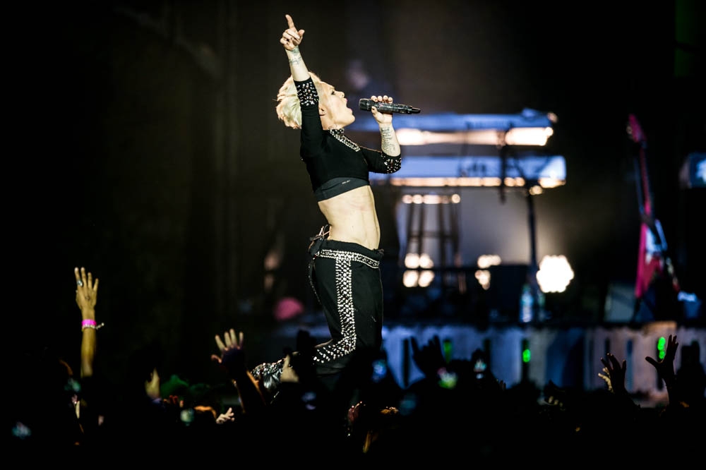 Pink live im ISS Dome. – Pink live im ISS Dome Düsseldorf.