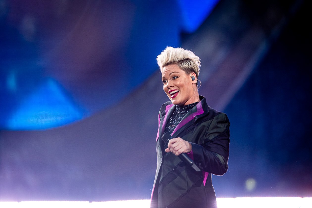 'Get The Party Started' - und 60.000 schauten zu! – Pink.