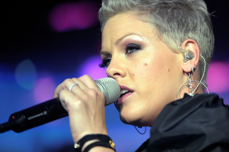 Pinks Summer Carnival live im Kölner Rheinenergiestadion – Pink live im Rheinenergiestadion Köln