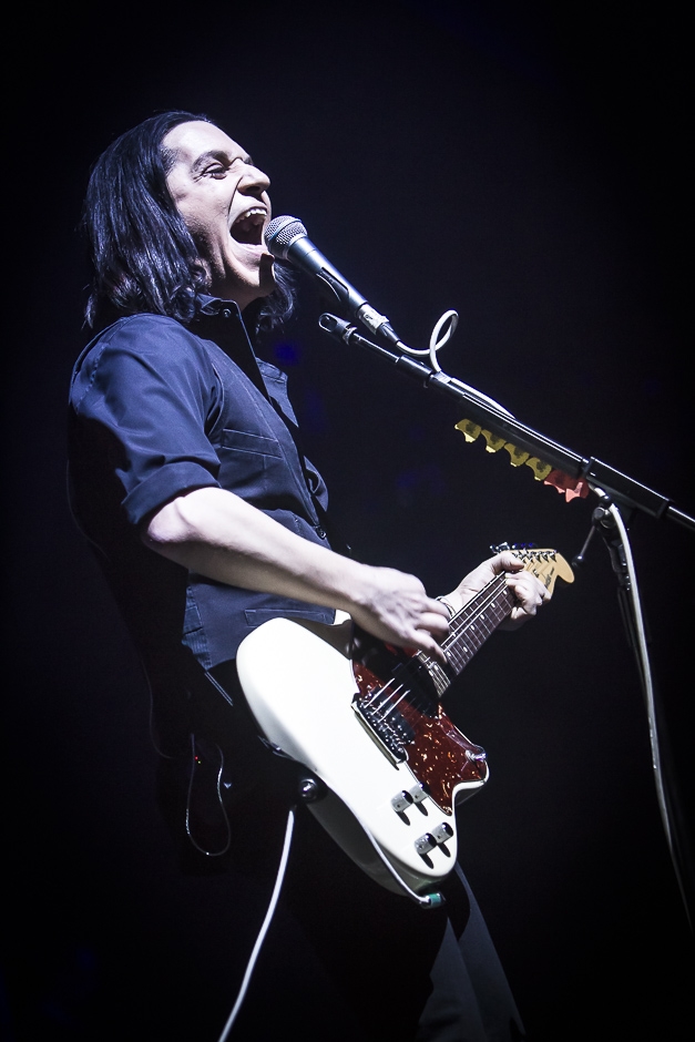 Placebo – Brian Molko und Band in der Festhalle. – Brian Molko.