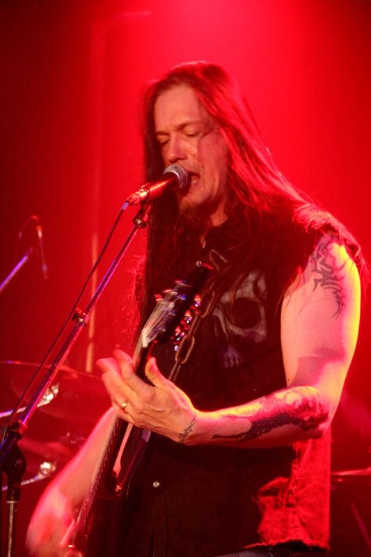 Ville und Co. machen Sentenced <i>fast</i> vergessen. – Poisonblack
