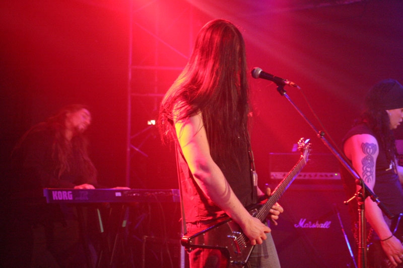 Ville und Co. machen Sentenced <i>fast</i> vergessen. – Poisonblack