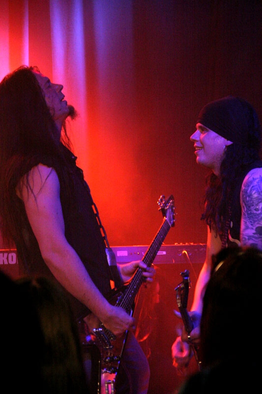 Ville und Co. machen Sentenced <i>fast</i> vergessen. – Poisonblack